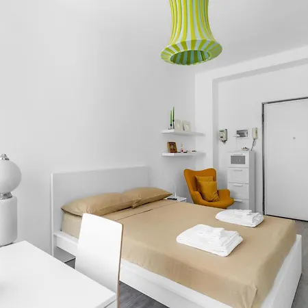Cozy Home, Metro Gorla Sotto Casa M1, Duomo 15 Minuti * Milano