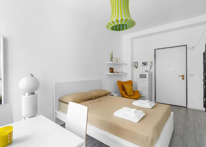 Cozy Home, Metro Gorla Sotto Casa M1, Duomo 15 Minuti * Milano